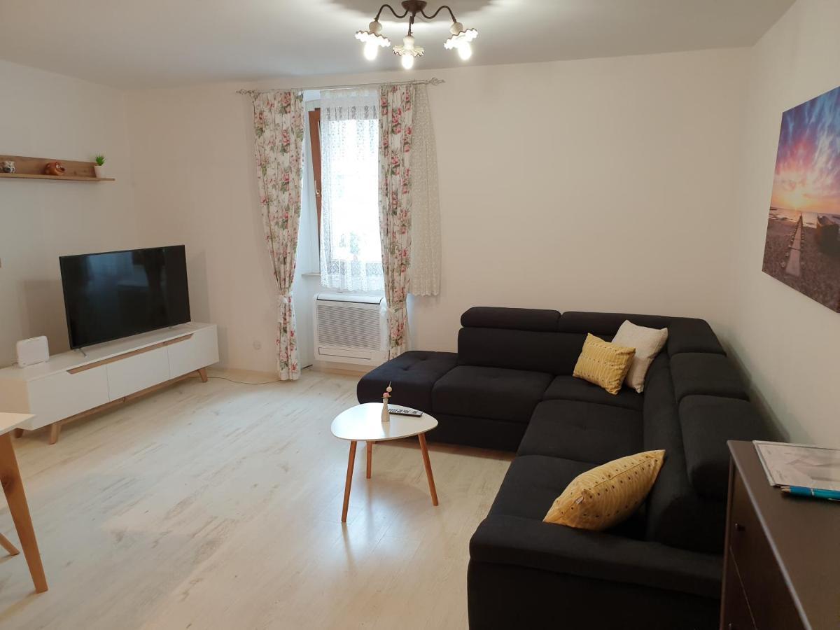 Apartment Old Town Umag Exterior photo